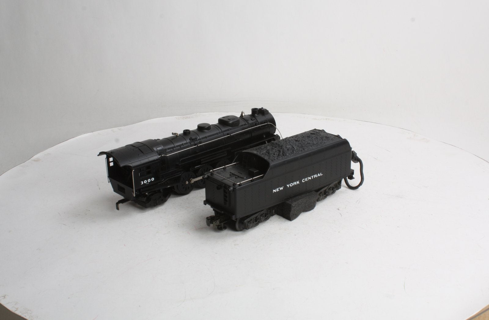MTH 30-1101 NYC 4-8-2 L-3 Mohawk Steam Locomotive & Tender #3000 LN/Box