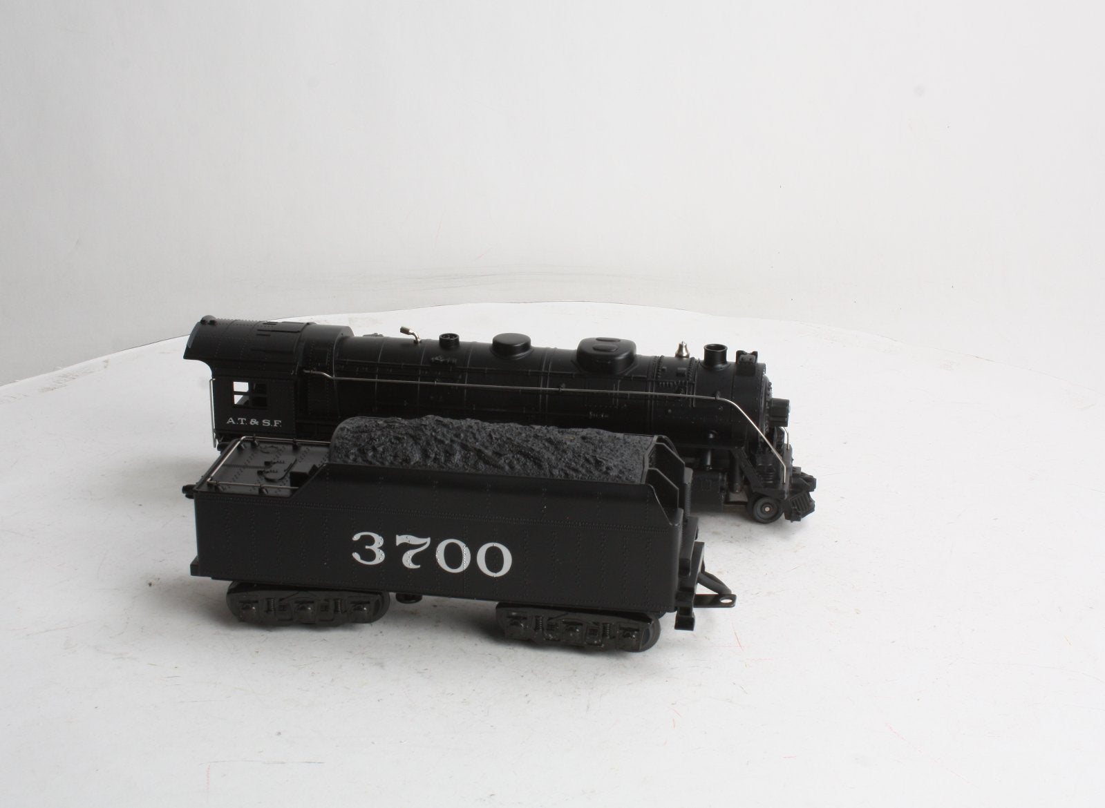 MTH 20-1102 O Gauge Santa Fe Mohawk Steam Locomotive #3700 LN/Box