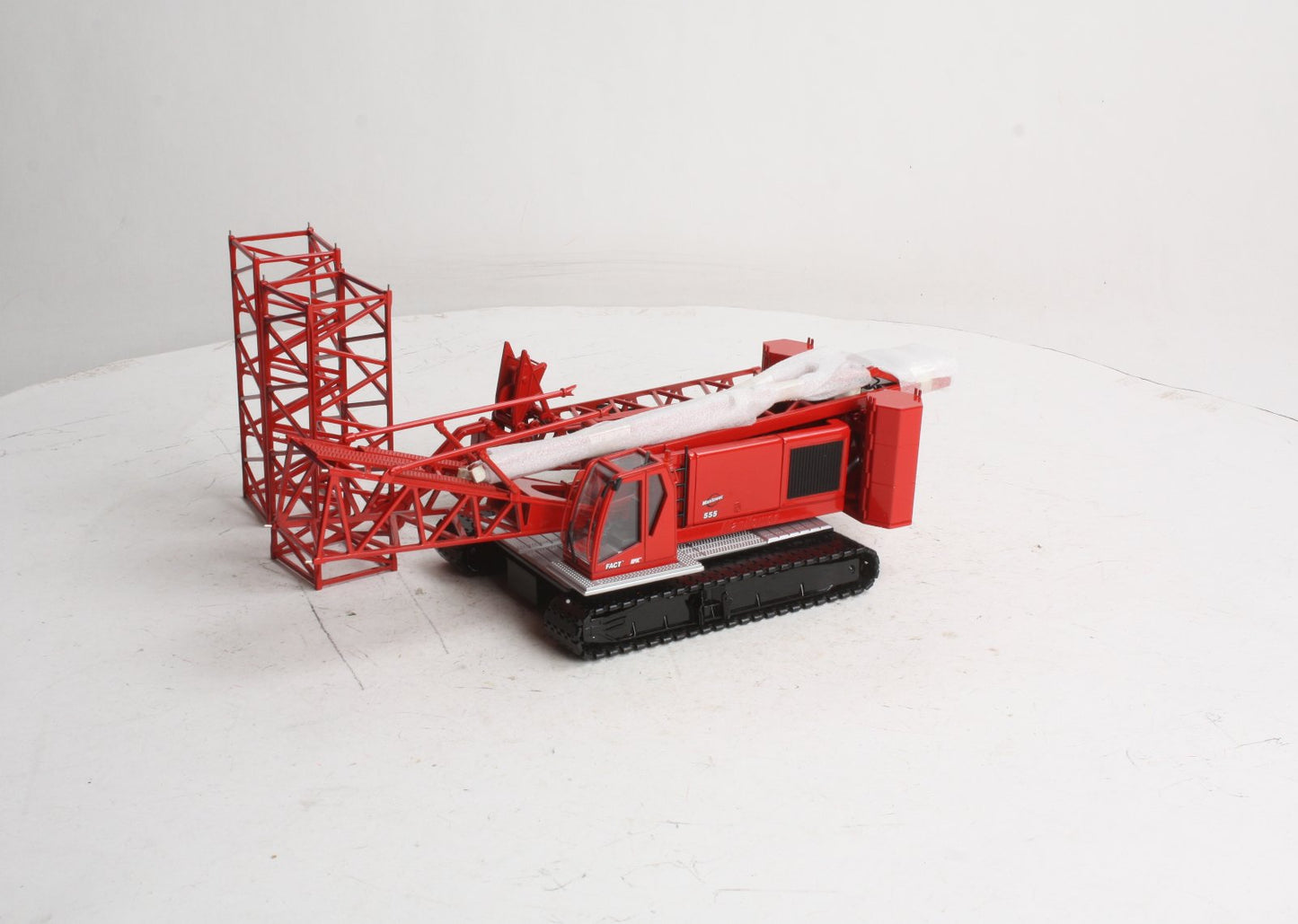 Classic Construction Models 1:50 Manitowoc 555 Crawler Crane NIB