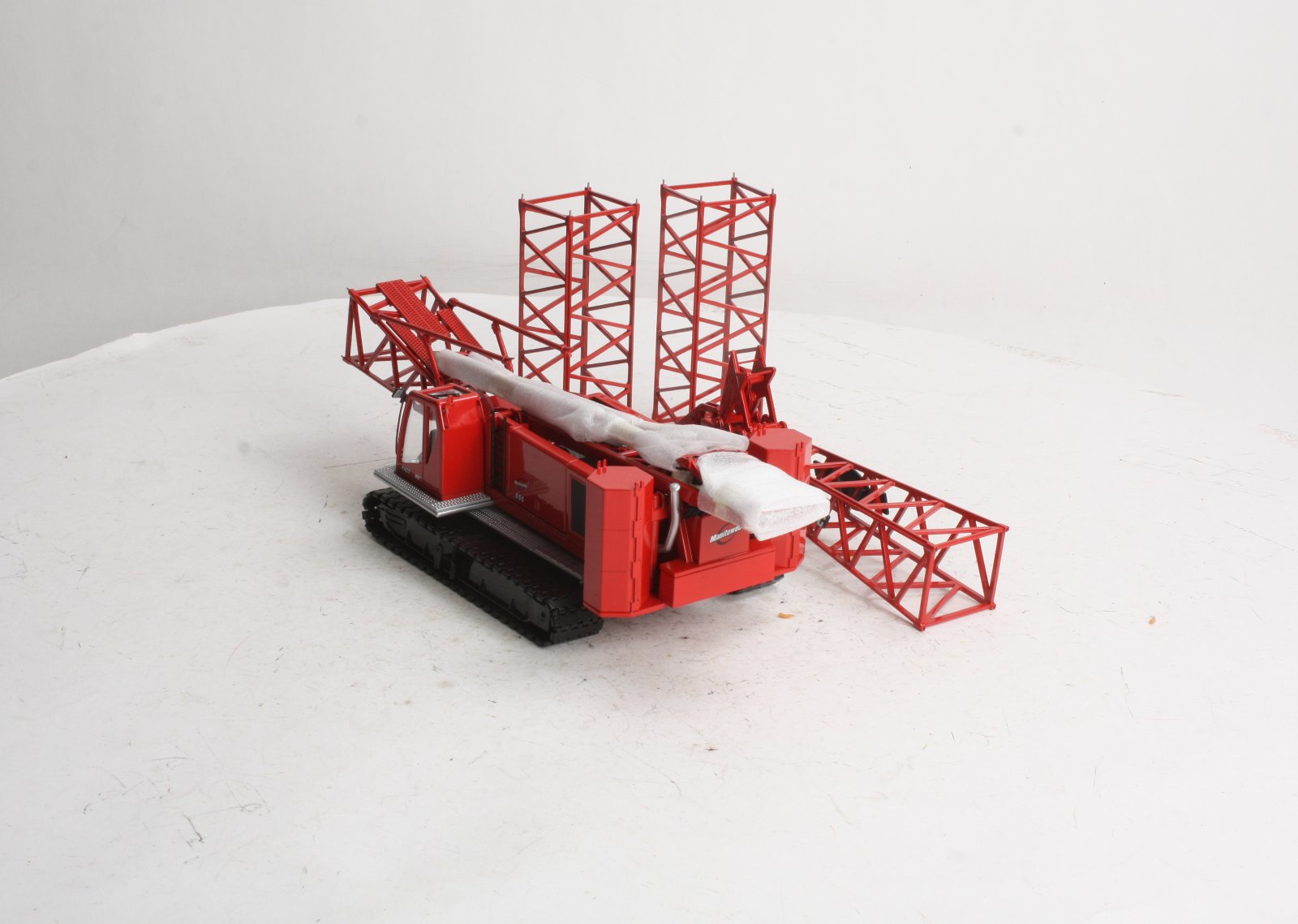 Classic Construction Models 1:50 Manitowoc 555 Crawler Crane NIB