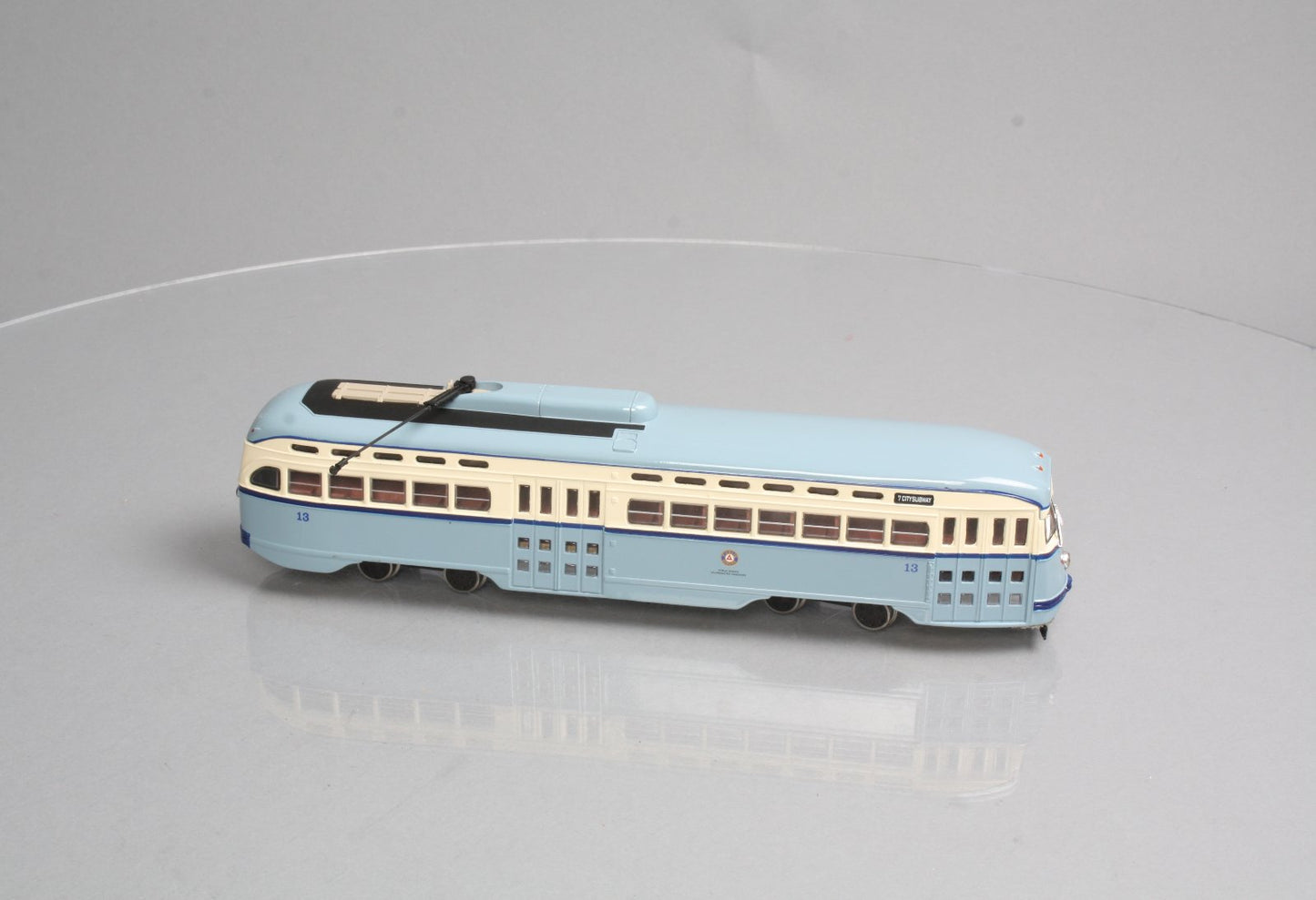 Corgi 55016 1:50 Newark/PSNJ City PCC Modified Streetcar
