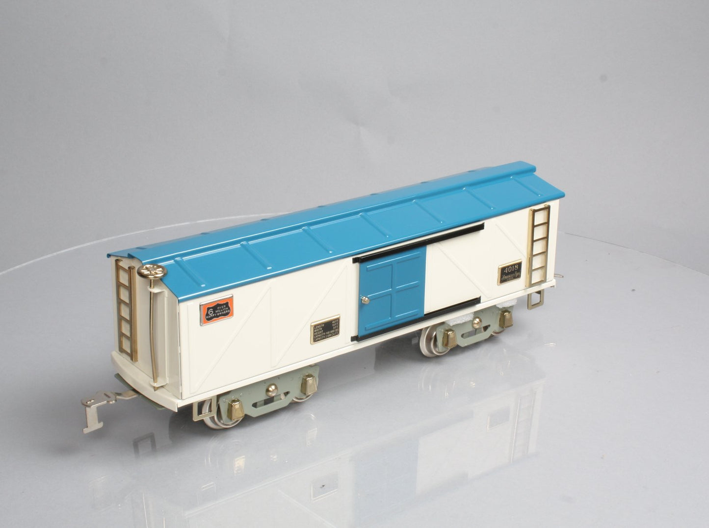 MTH 11-30088 White & Blue 4018 Automobile Boxcar MT/Box
