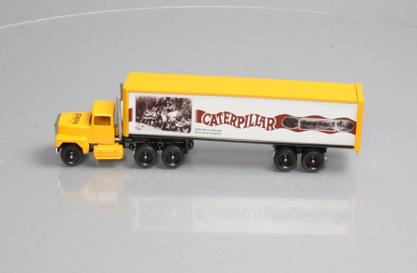 Winross 144-7 1:64 Scale Diecast Caterpillar Historical Series # 2 Semi Truck NIB