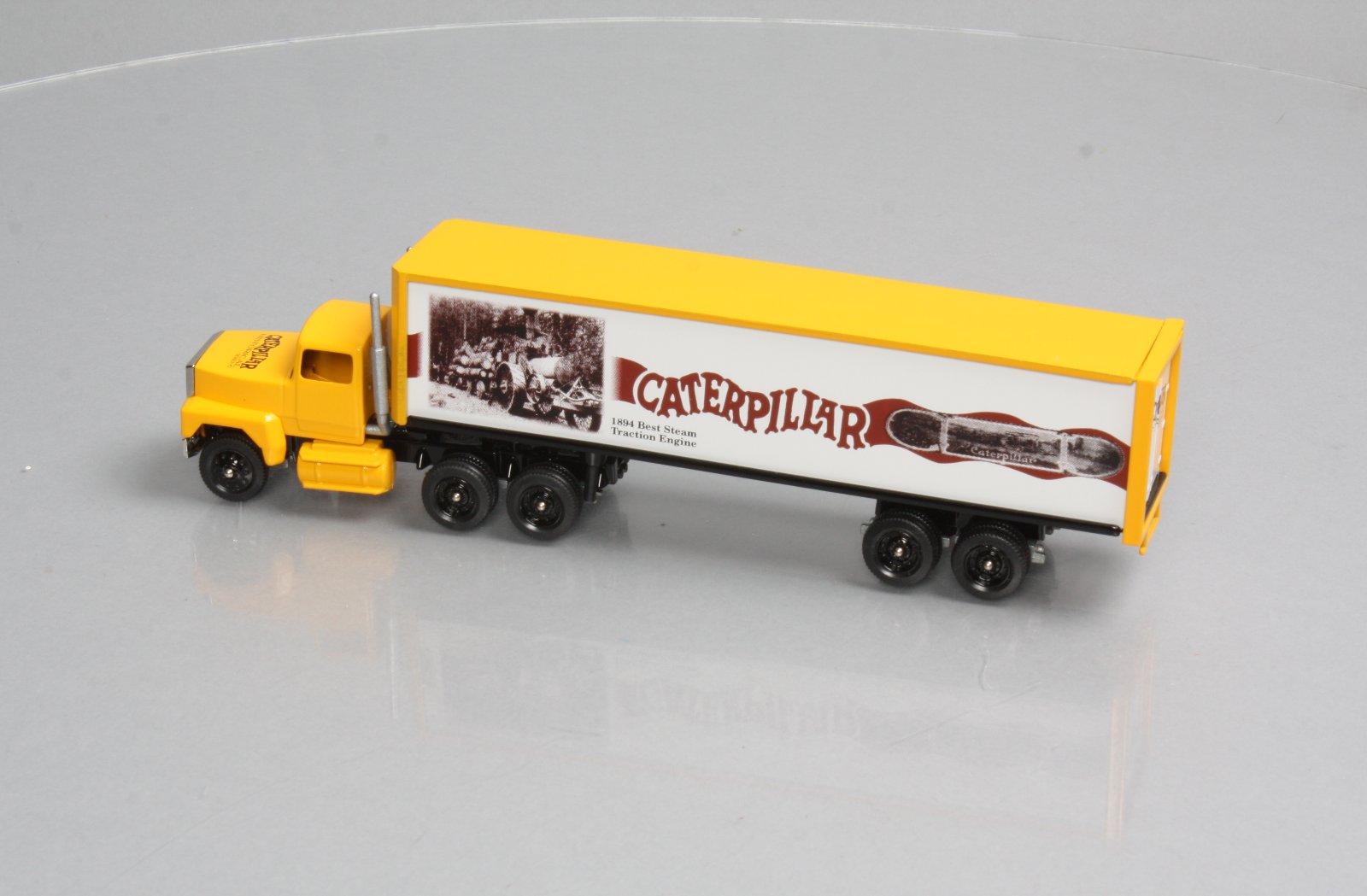 Winross 144-7 1:64 Scale Diecast Caterpillar Historical Series # 2 Semi Truck NIB