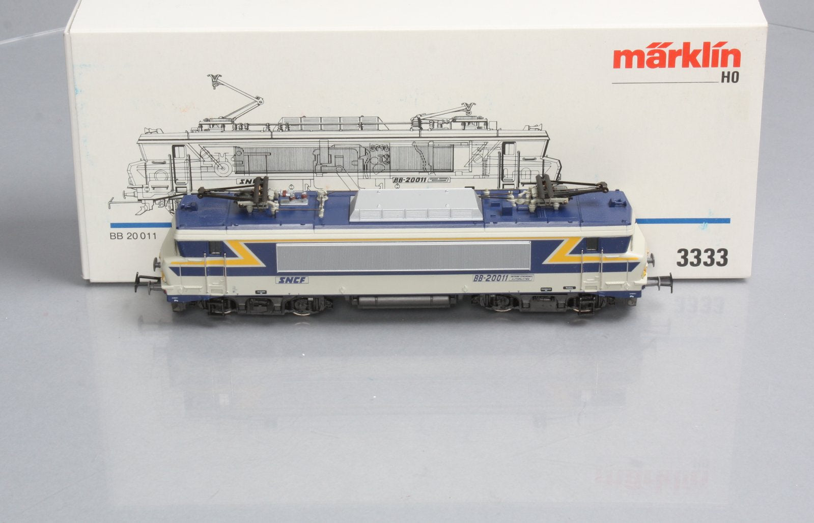 Marklin 3333 HO Scale BB 20011 Electric Locomotive LN/Box