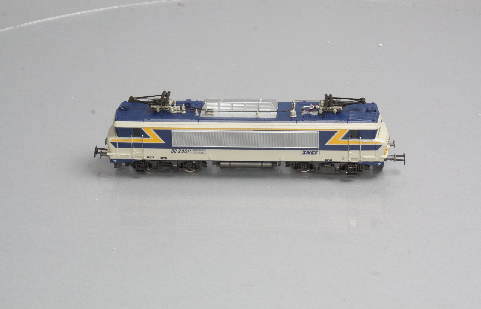 Marklin 3333 HO Scale BB 20011 Electric Locomotive LN/Box