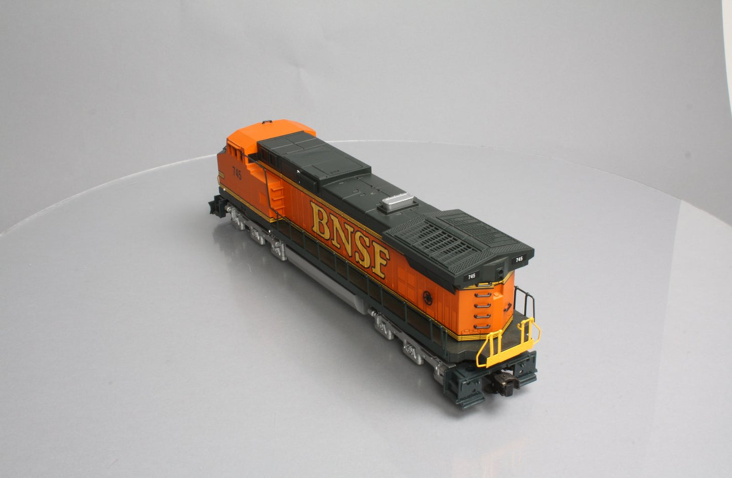 Lionel 6-18233 O BNSF GE Dash 9 Diesel Locomotive #745 LN/Box
