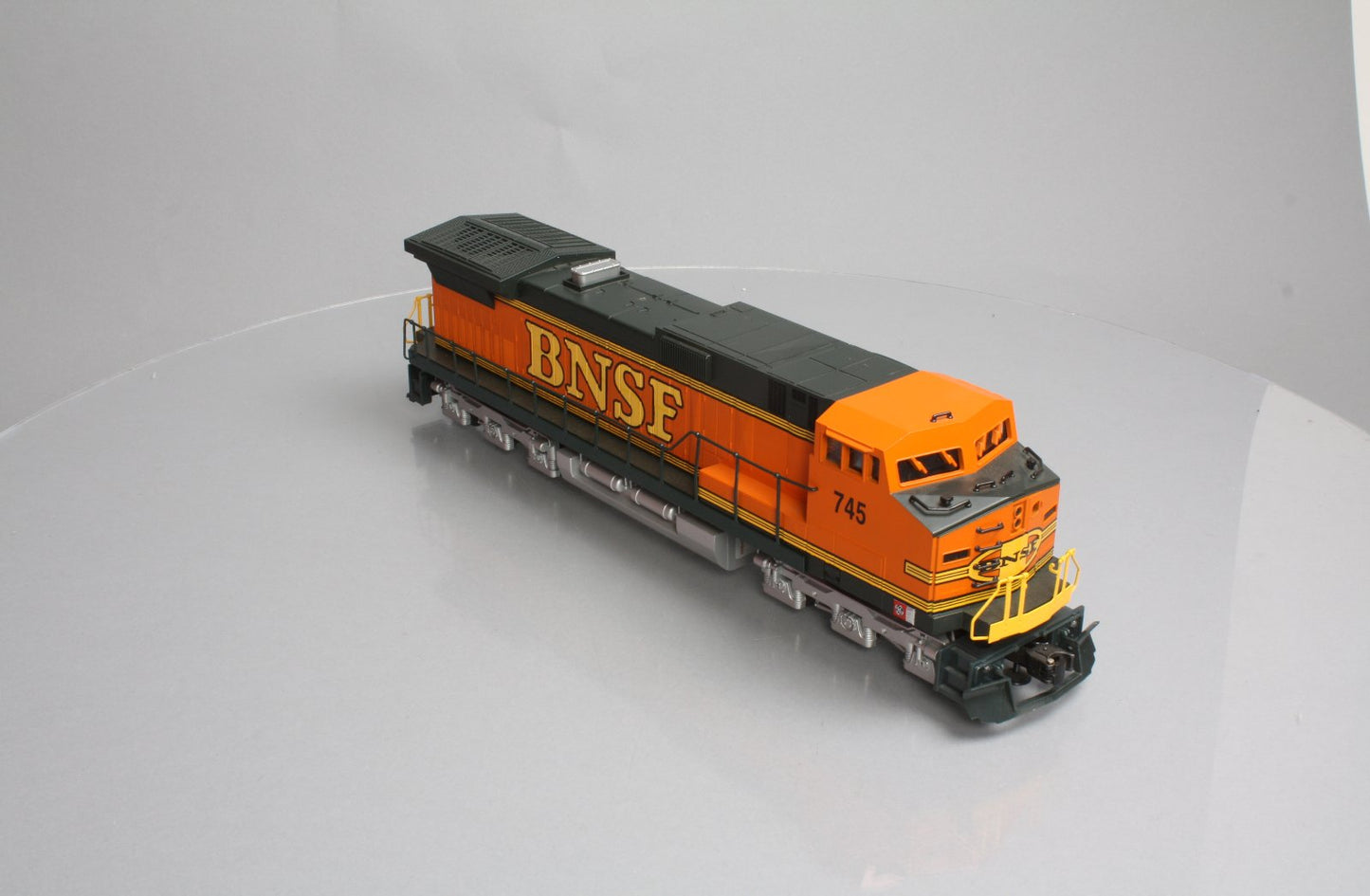 Lionel 6-18233 O BNSF GE Dash 9 Diesel Locomotive #745 LN/Box