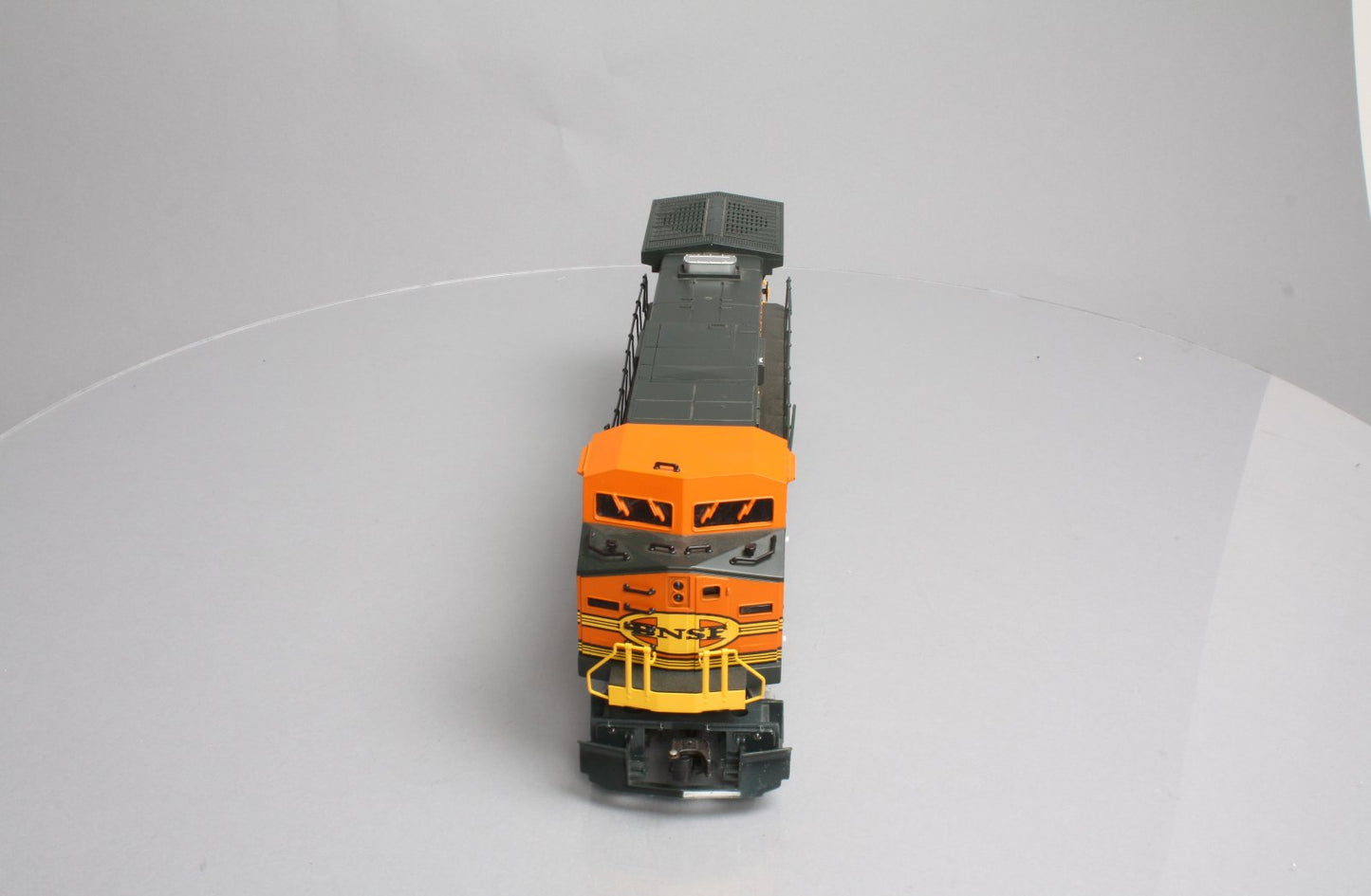 Lionel 6-18233 O BNSF GE Dash 9 Diesel Locomotive #745 LN/Box