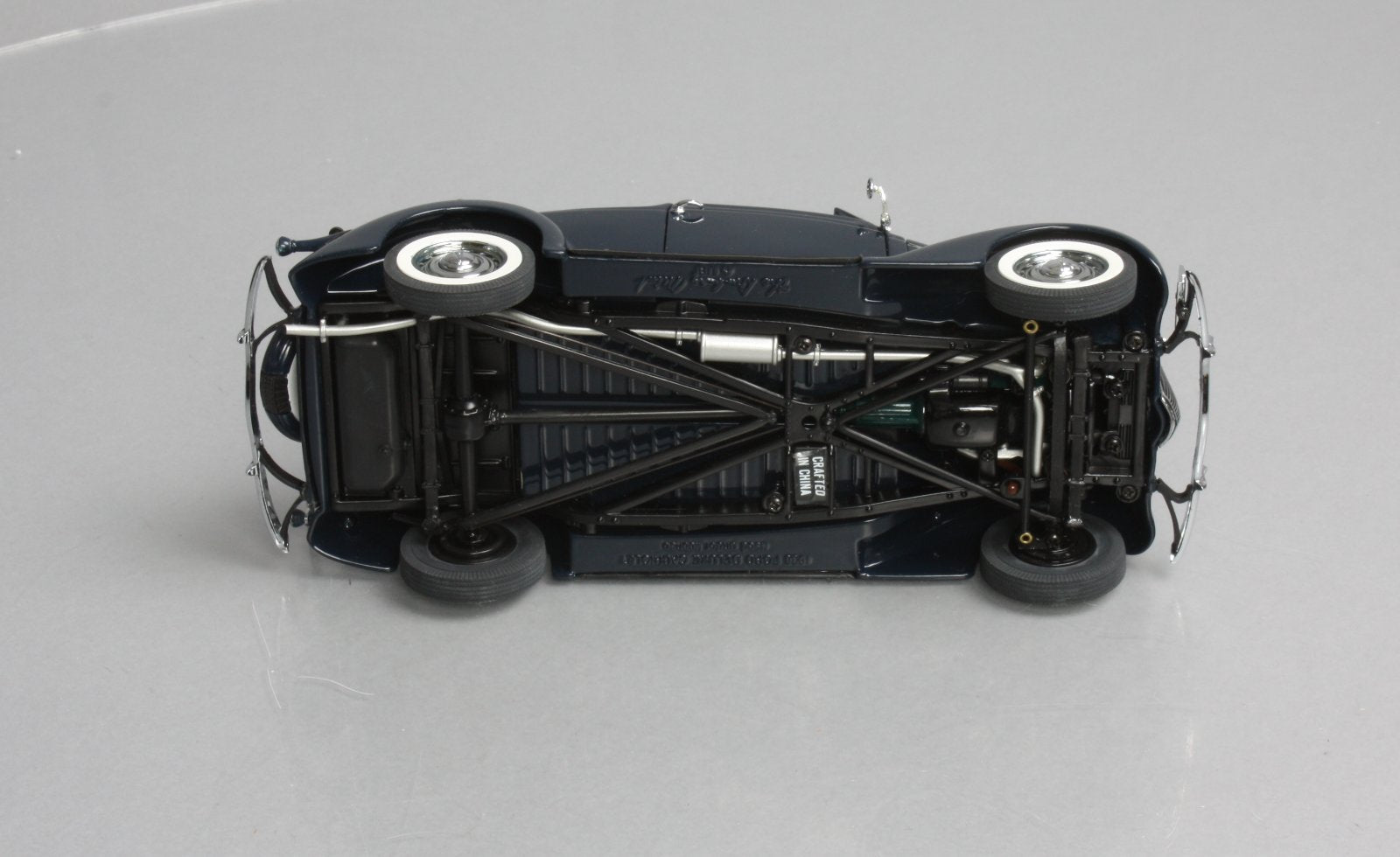 Danbury Mint 1:24 Scale Black W/Brown Interior '36 Ford Deluxe Cabriolet Diecast