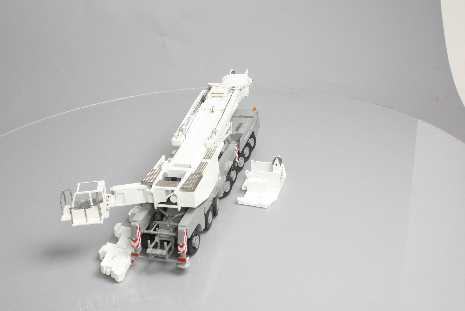 Conrad 2095 1:50 DEMAG AC 500-1 Mobile Telscoping Boom Crane LN/Box