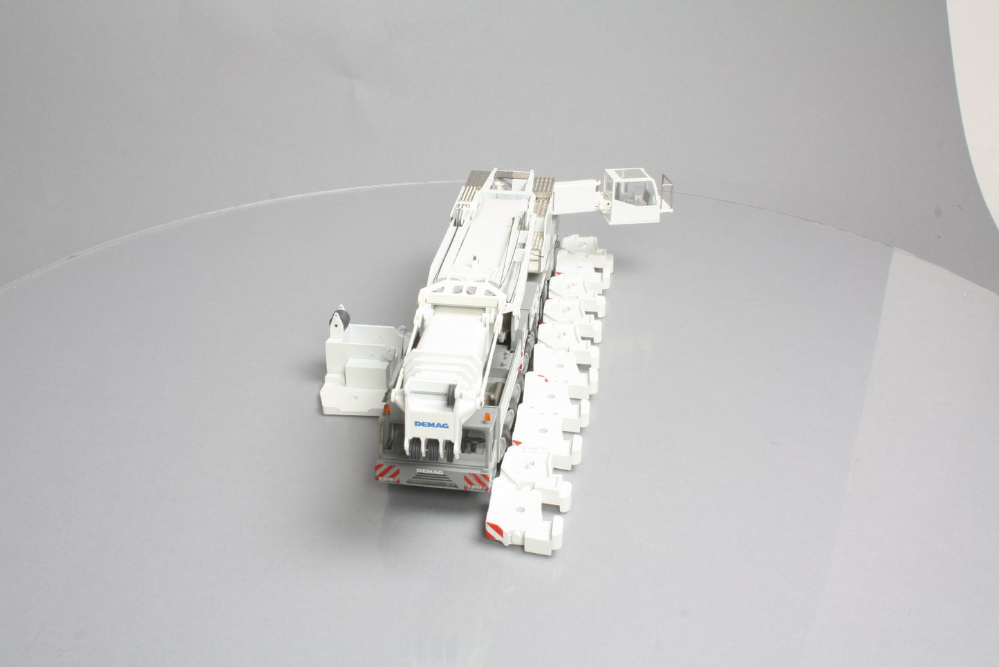 Conrad 2095 1:50 DEMAG AC 500-1 Mobile Telscoping Boom Crane LN/Box
