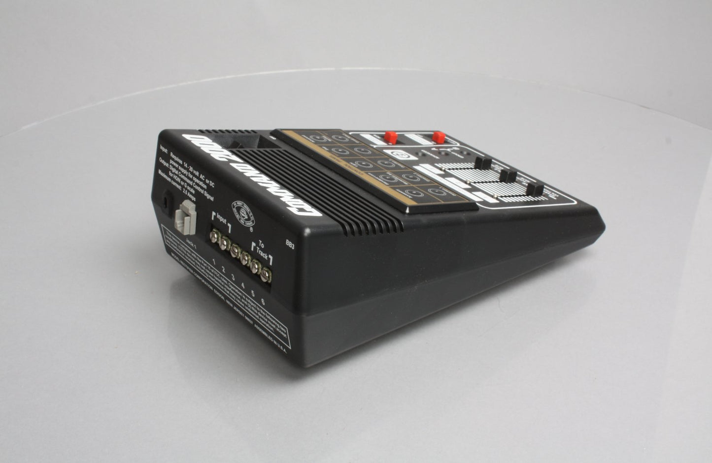 MRC AD090 G Command 2000 DCC System Controller