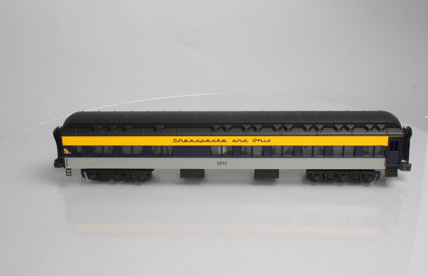 Lionel 6-19090 O Gauge Chesapeake & Ohio Heavyweight Diner Car LN/Box