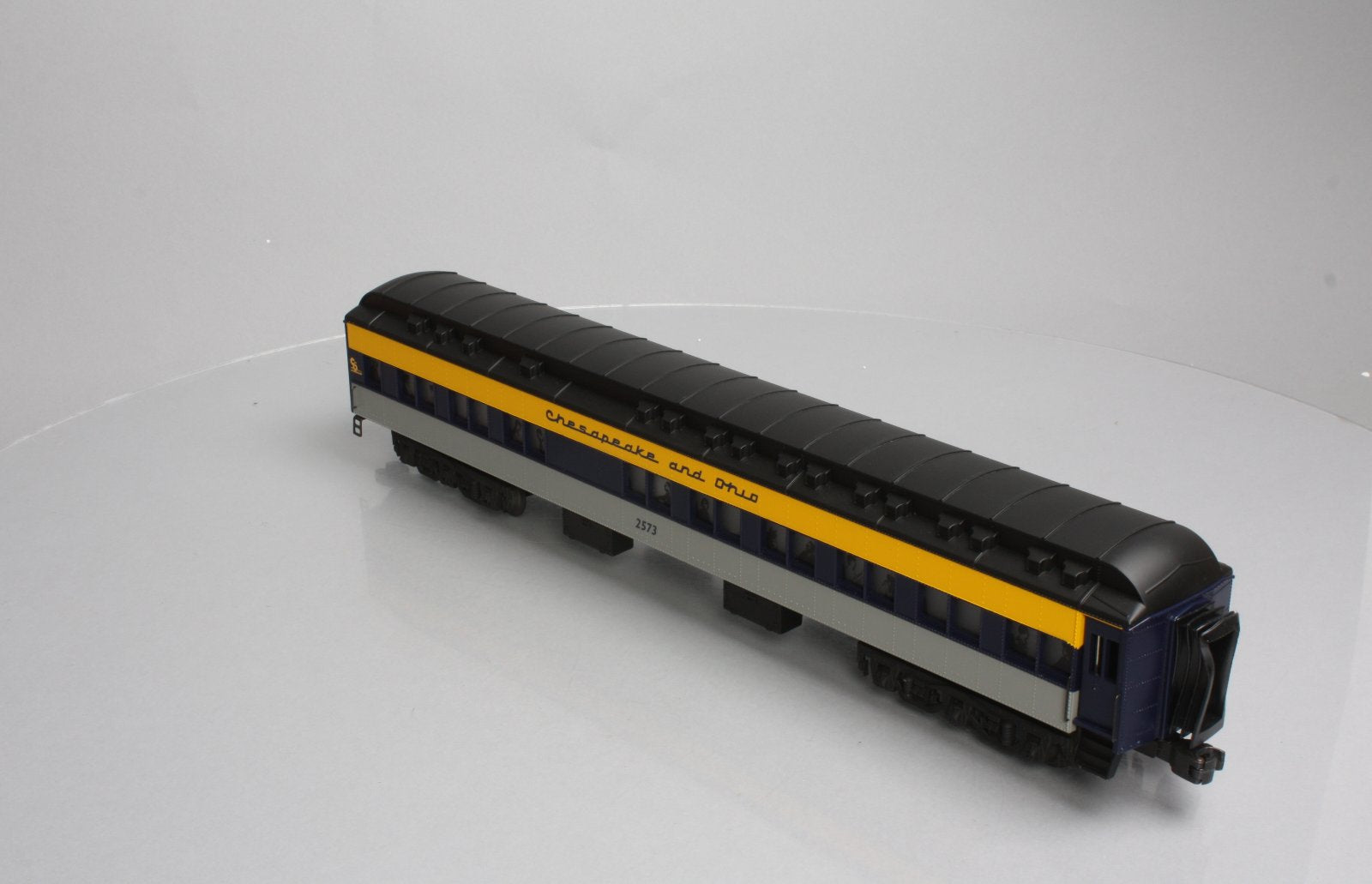 Lionel 6-19090 O Gauge Chesapeake & Ohio Heavyweight Diner Car LN/Box