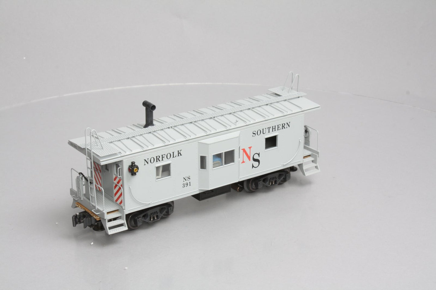 K-Line K612-1831 NS Bay Window Illuminated Caboose LN/Box