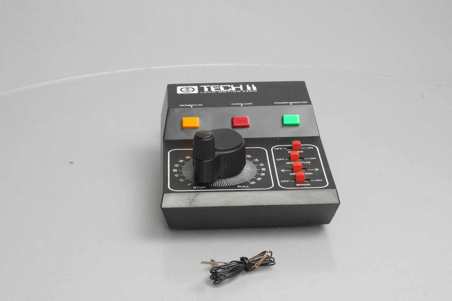 MRC 2500 HO Loco-Motion Tech II Model Train Control