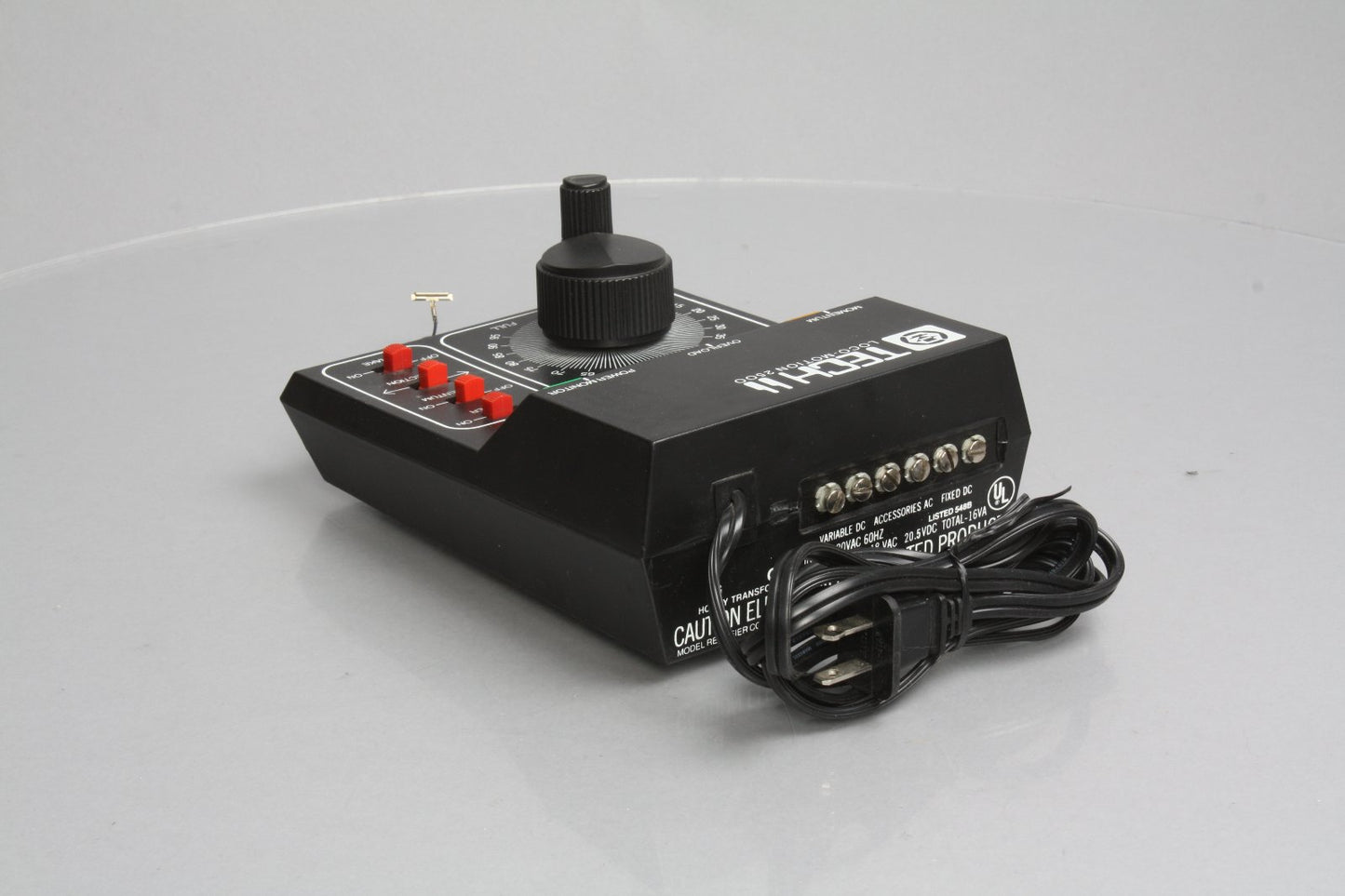 MRC 2500 HO Loco-Motion Tech II Model Train Control