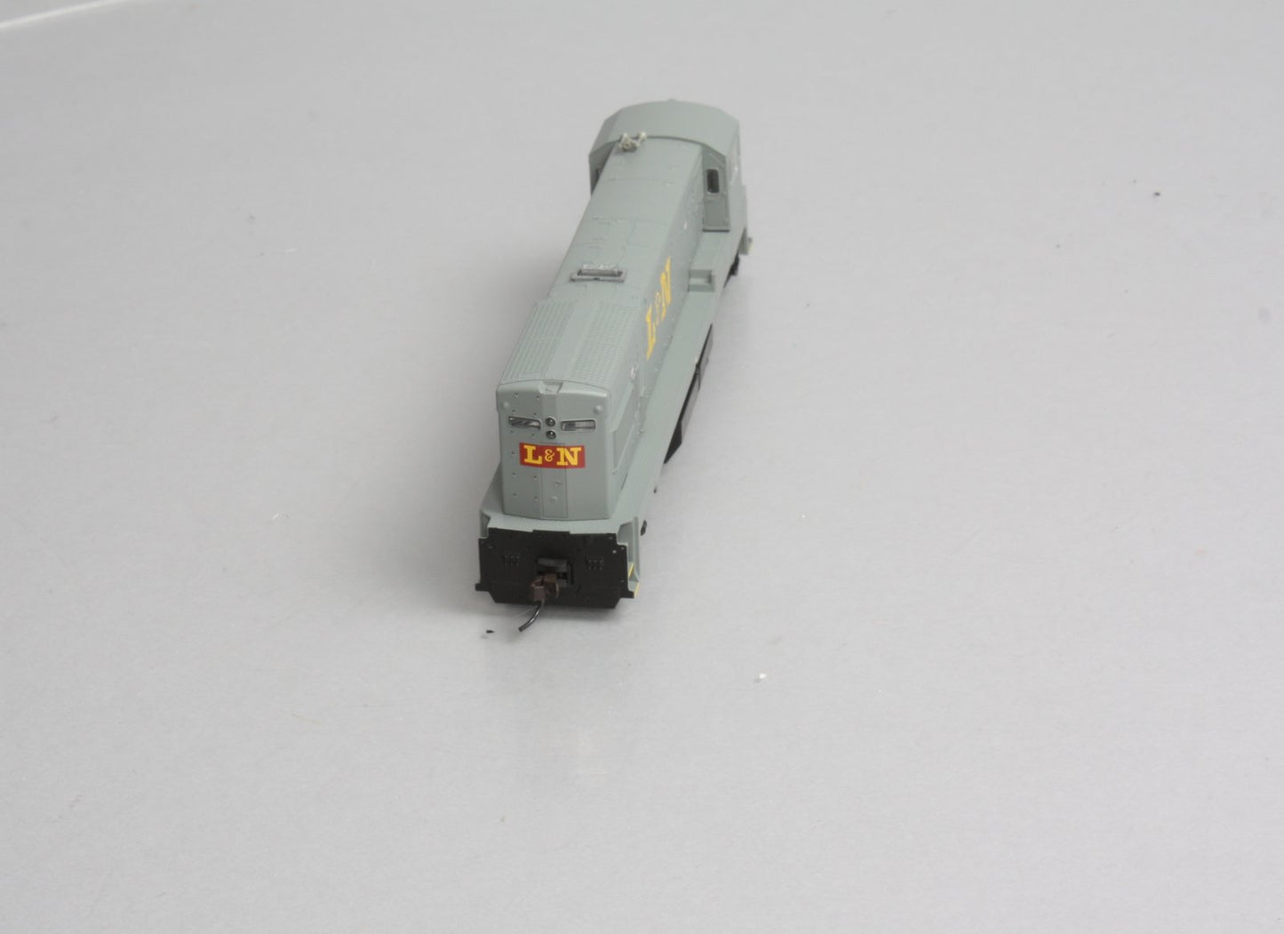 Atlas 8672 HO Scale Louisville & Nashville GE U23B Diesel Locomotive LN/Box