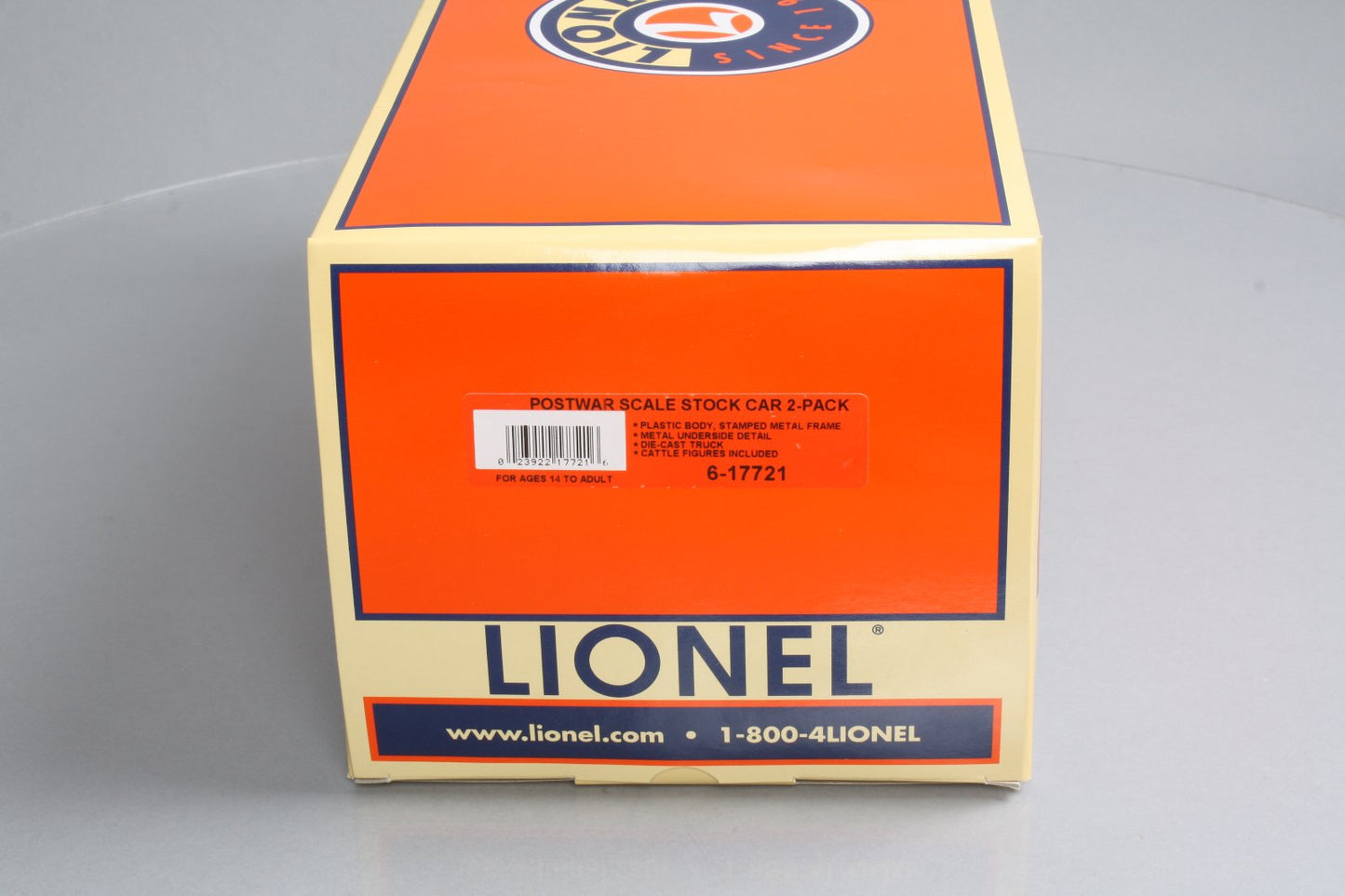 Lionel 6-17721 O Gauge Postwar Scale 40-Ton Stock Car (Set of 2)