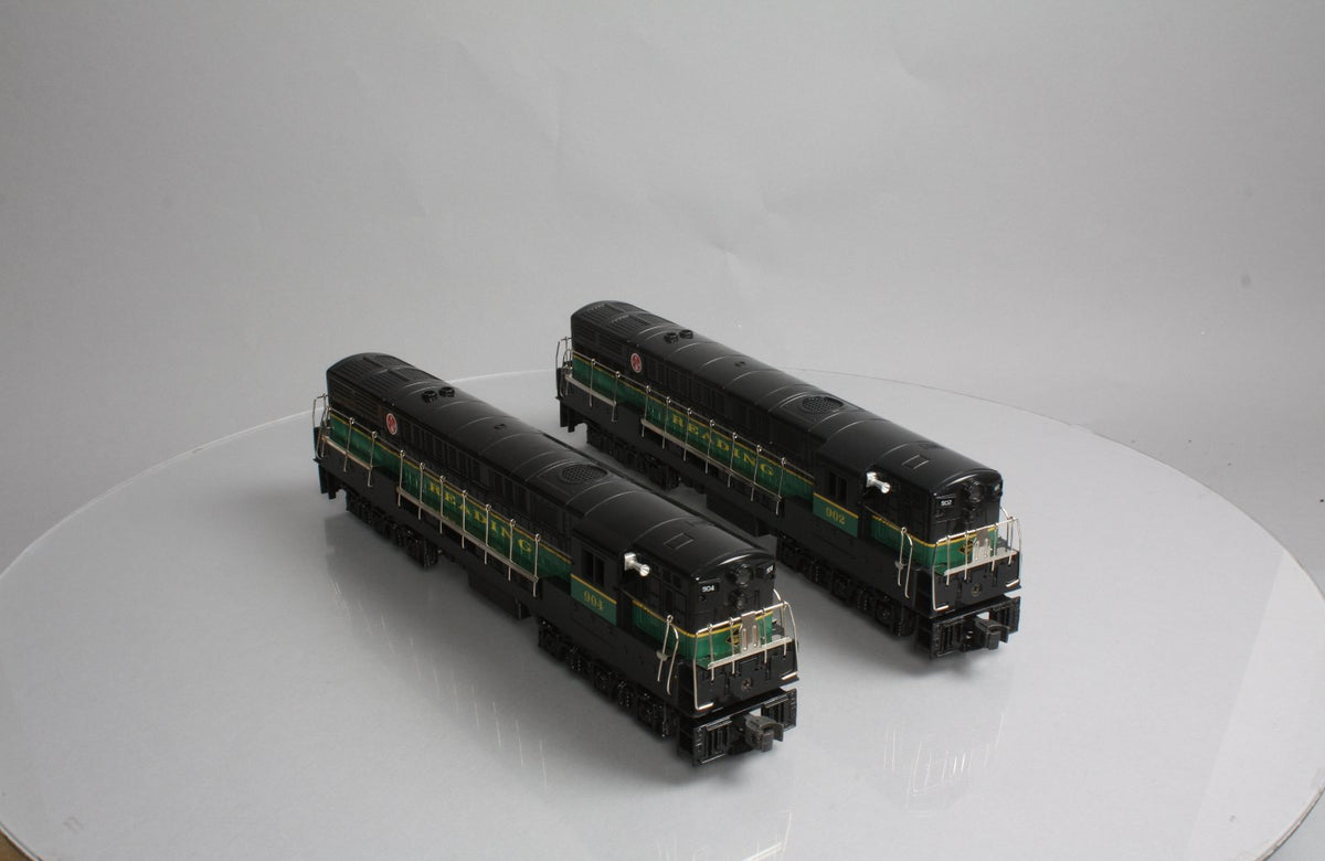 Williams FM203H O Gauge Reading FM Trainmaster Diesel Set #903 & #904 LN/Box