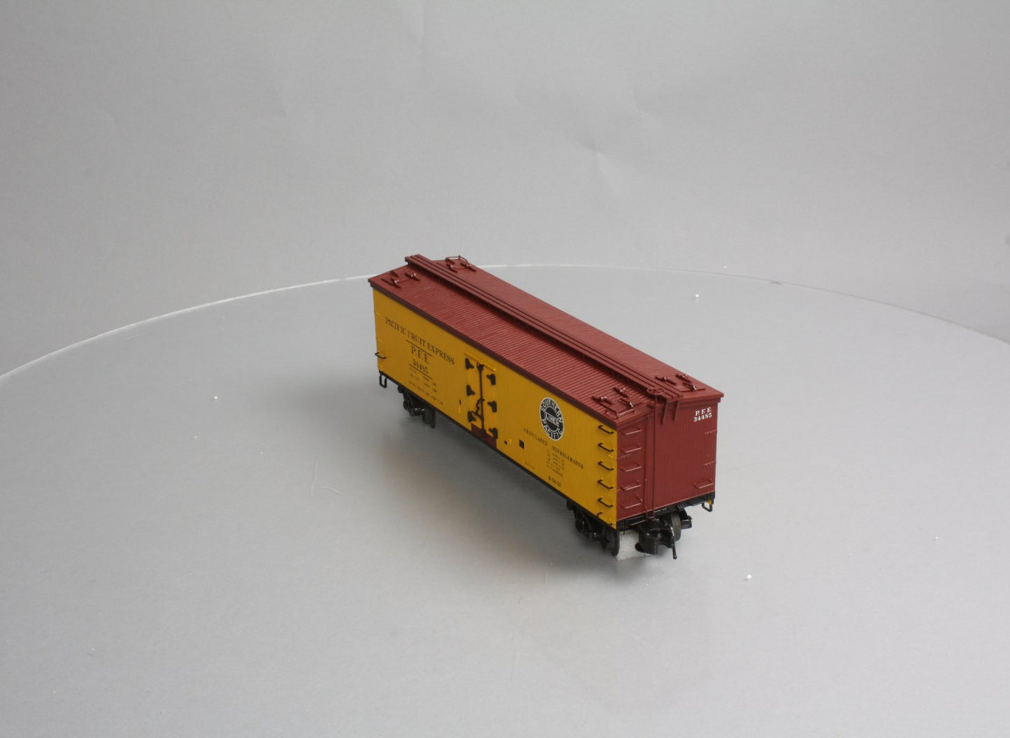 Atlas 6708-1 "O-Gauge" PFE Woodside Refrigerator Car #34485 (3-Rail) LN/Box