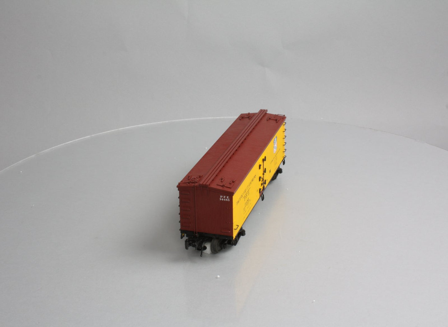 Atlas 6708-1 "O-Gauge" PFE Woodside Refrigerator Car #34485 (3-Rail) LN/Box