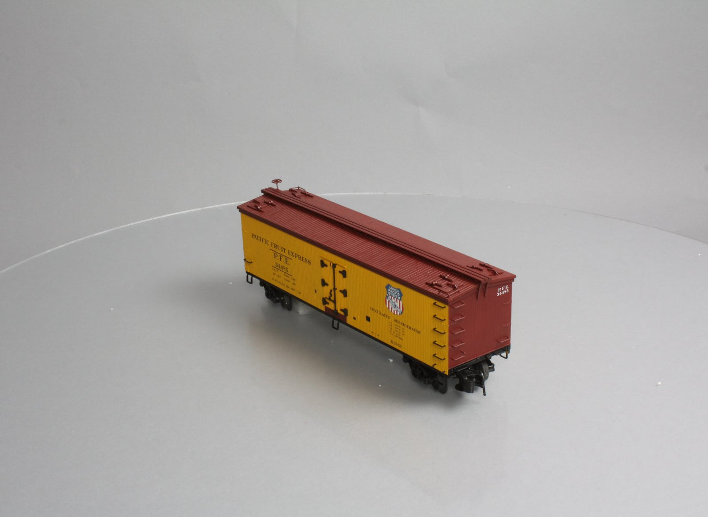 Atlas 6708-1 "O-Gauge" PFE Woodside Refrigerator Car #34485 (3-Rail) LN/Box