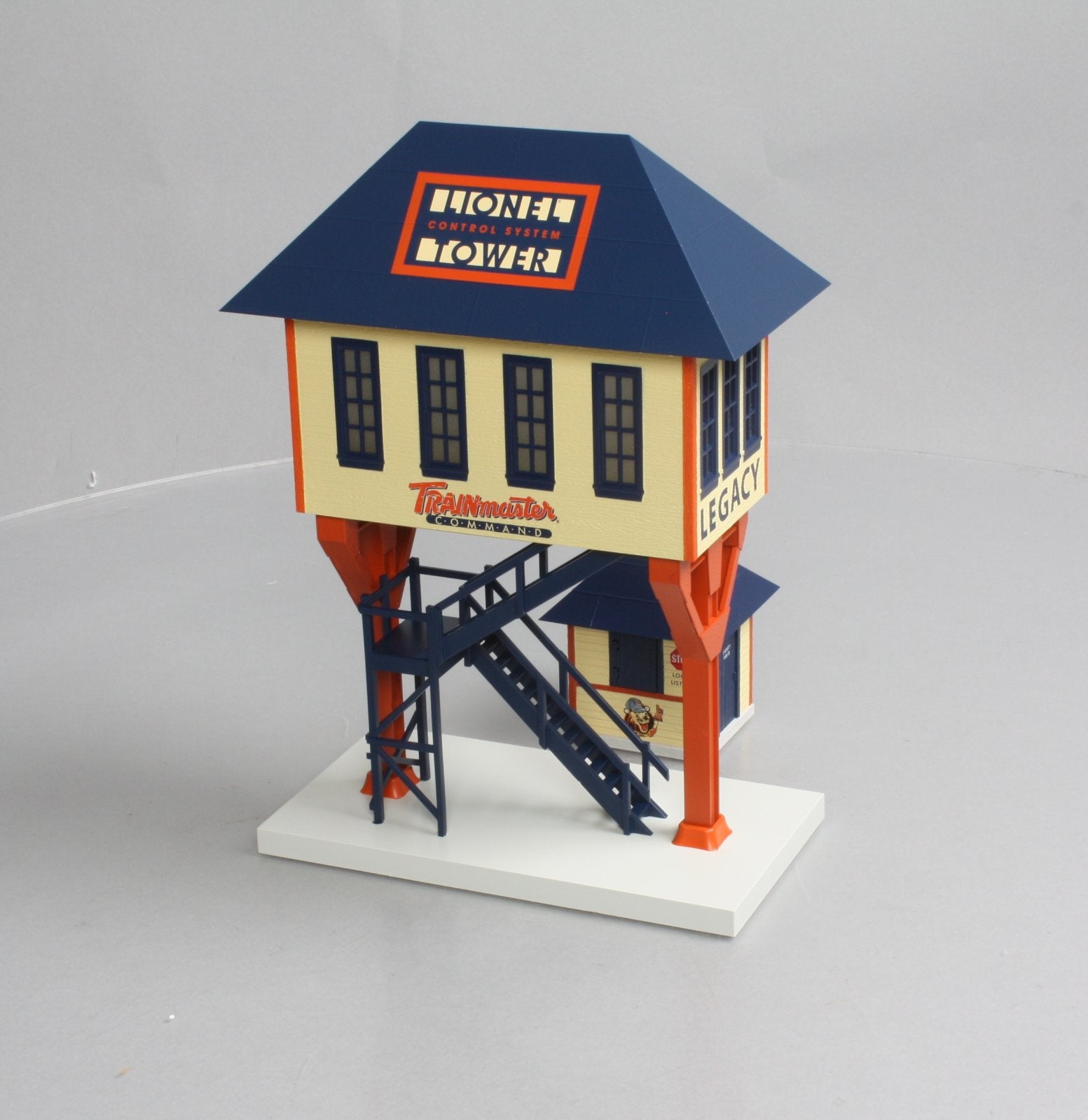 Lionel 6-52527 LCCA 2009 Railroad Yard Tower and Yard Shanty Building Set LN/Box