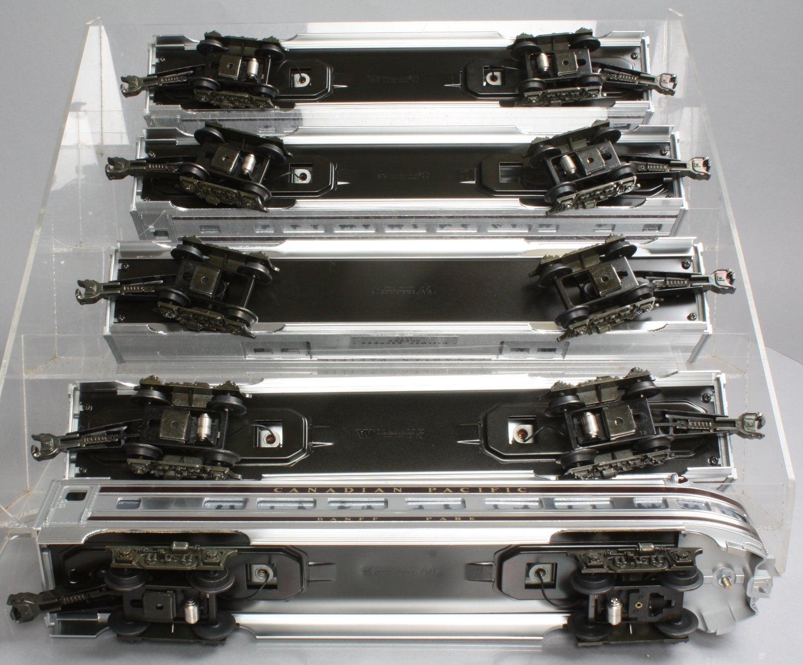 Williams 2610 Canadian Pacific Striped 5-Car Aluminum Passenger Set LN/Box