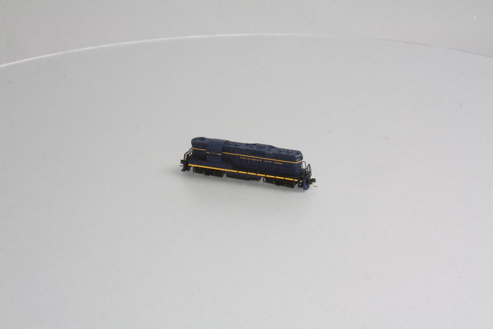 Atlas 48304 N Scale Baltimore & Ohio GP-9 Ph.2 Diesel Locomotive LN/Box