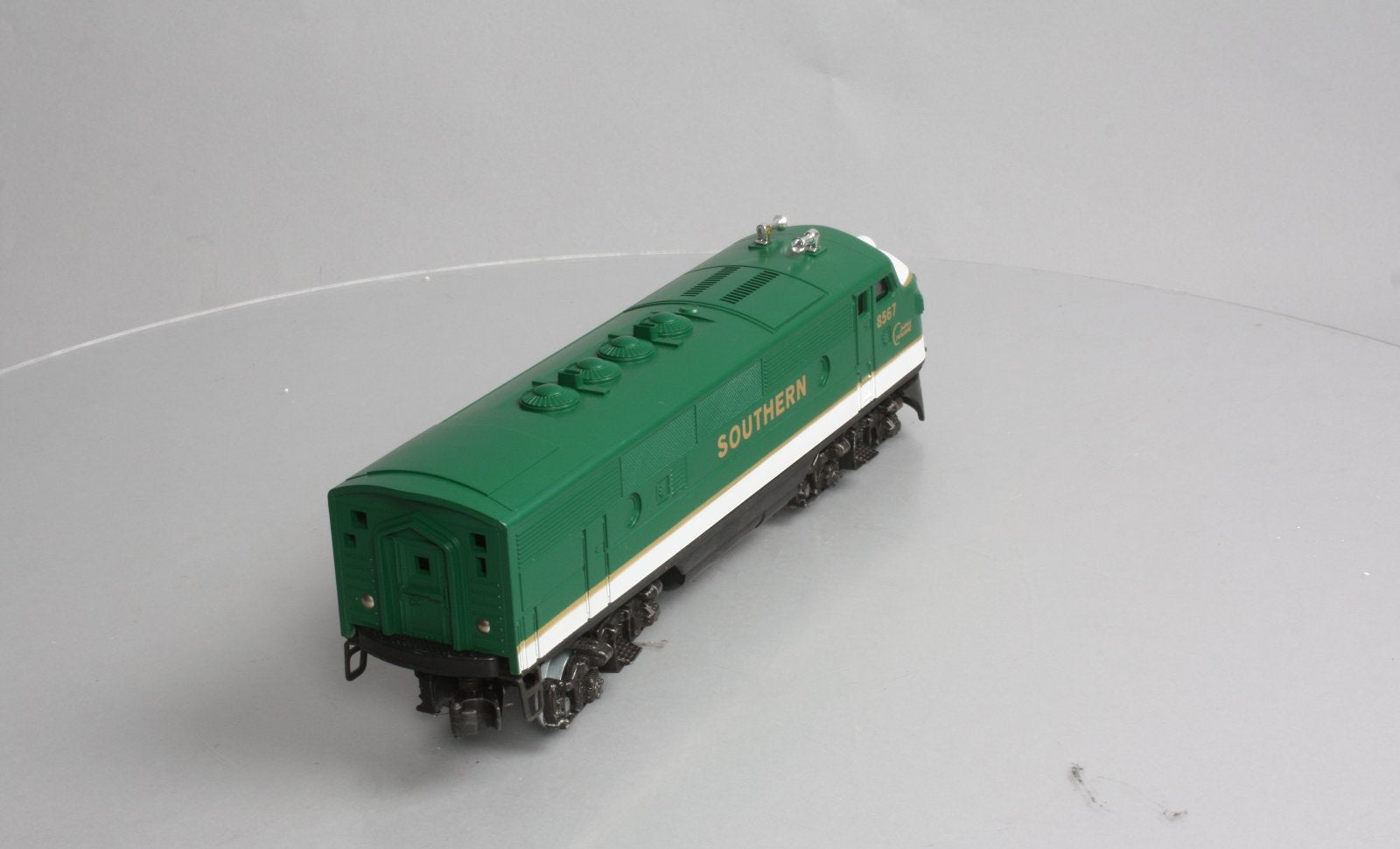 Lionel 6-8567 O Gauge Southern F3 A Non-Powered Diesel Locomotive EX/Box
