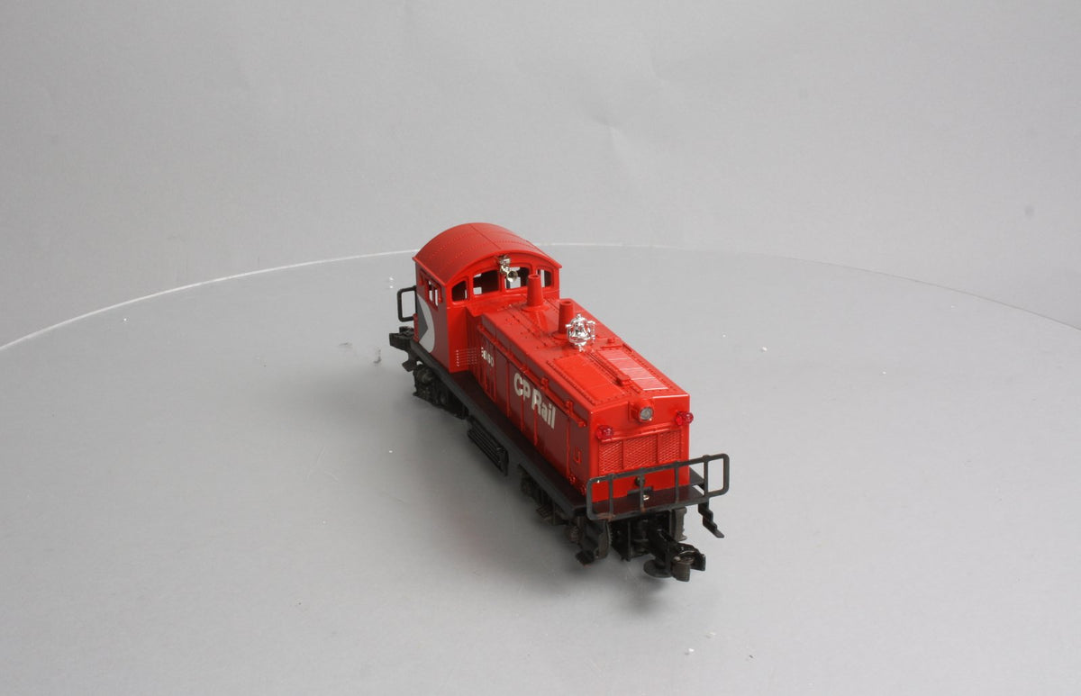 Lionel 6-8660 O Gauge CP Rail NW-2 Powered Diesel Switcher LN/Box