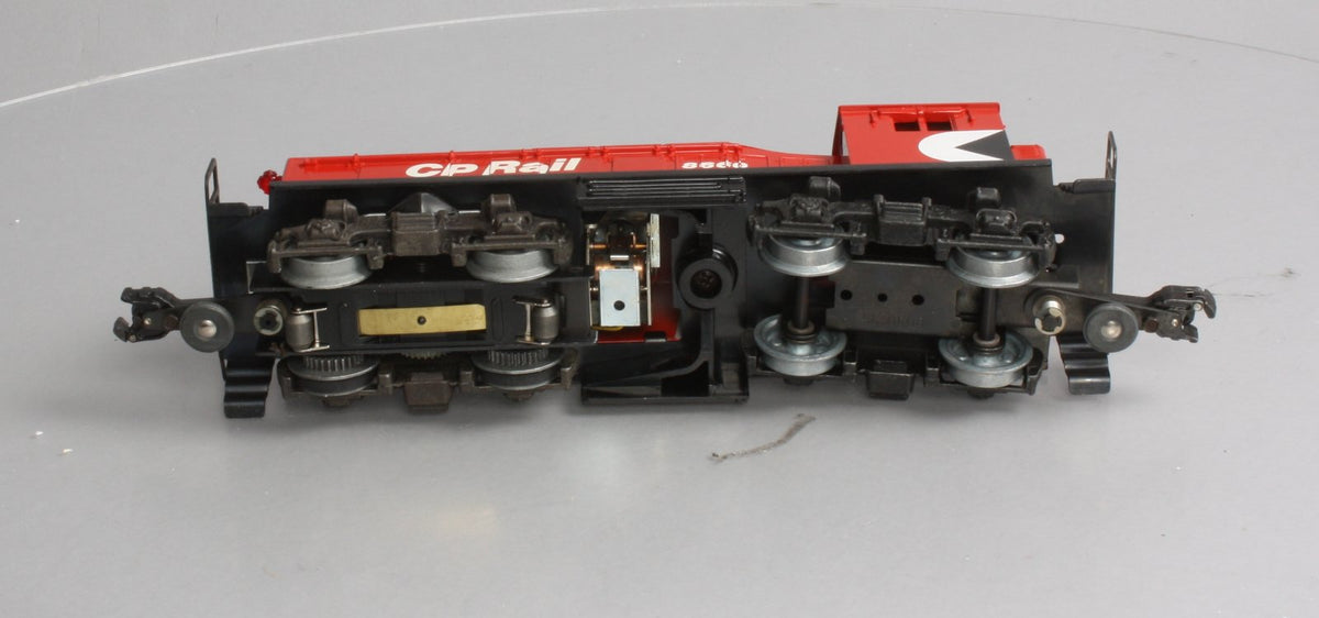 Lionel 6-8660 O Gauge CP Rail NW-2 Powered Diesel Switcher LN/Box