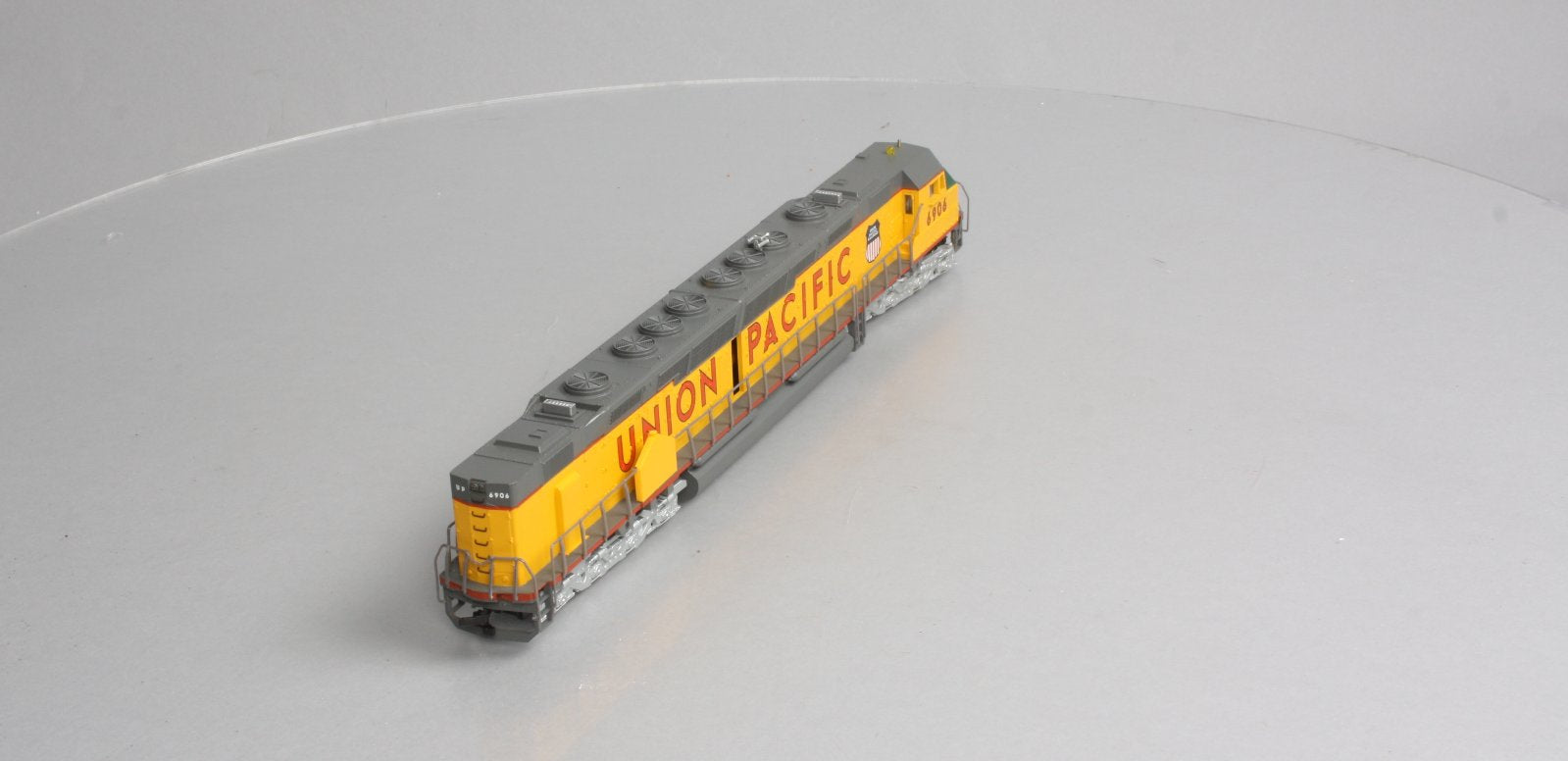Spectrum 81302 HO Union Pacific EMD DD40AX 16 Wheel Drive Diesel Locomotive MT/Box