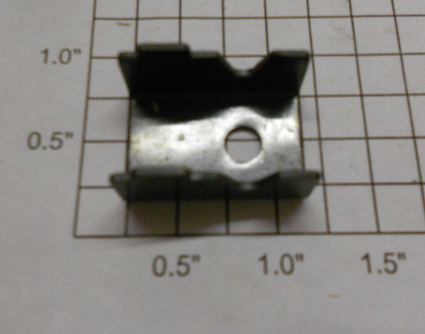 Lionel 2383-100 Coupler Retaining Bracket