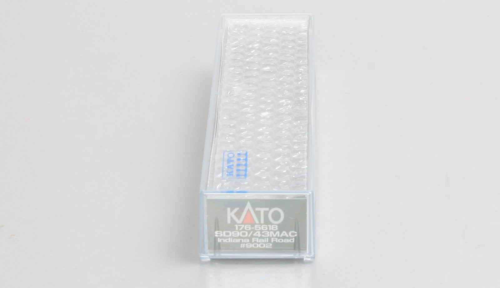 Kato 176-5618 N Scale Indiana Rail Road SD90/43MAC #9002