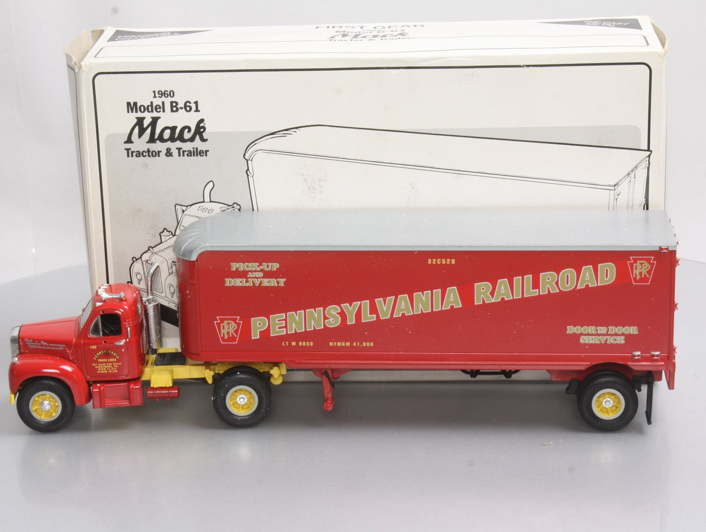 First Gear 19-1435 1:34 Diecast PRR 1960 Mack Model B-61 Tractor Trailer