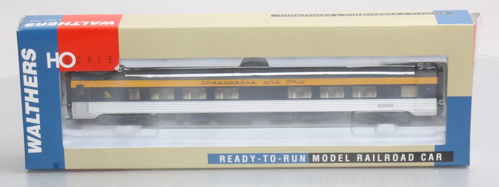 Walthers 932-16766 Chesapeake & Ohio Pullman-Standard 52-Seat