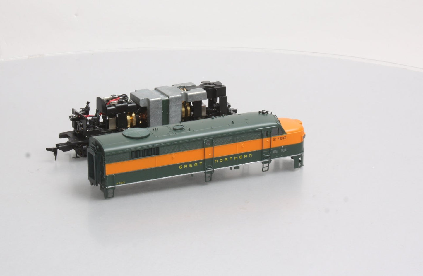 Proto 2000 8359 HO Scale Great Northern FA2 Diesel Locomotive #278A
