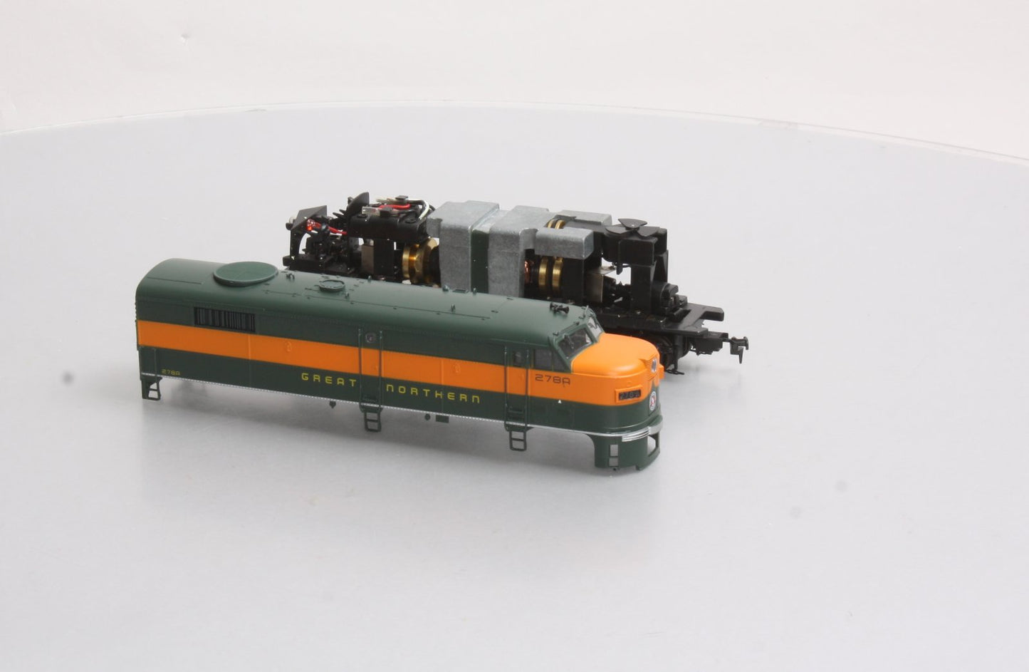 Proto 2000 8359 HO Scale Great Northern FA2 Diesel Locomotive #278A