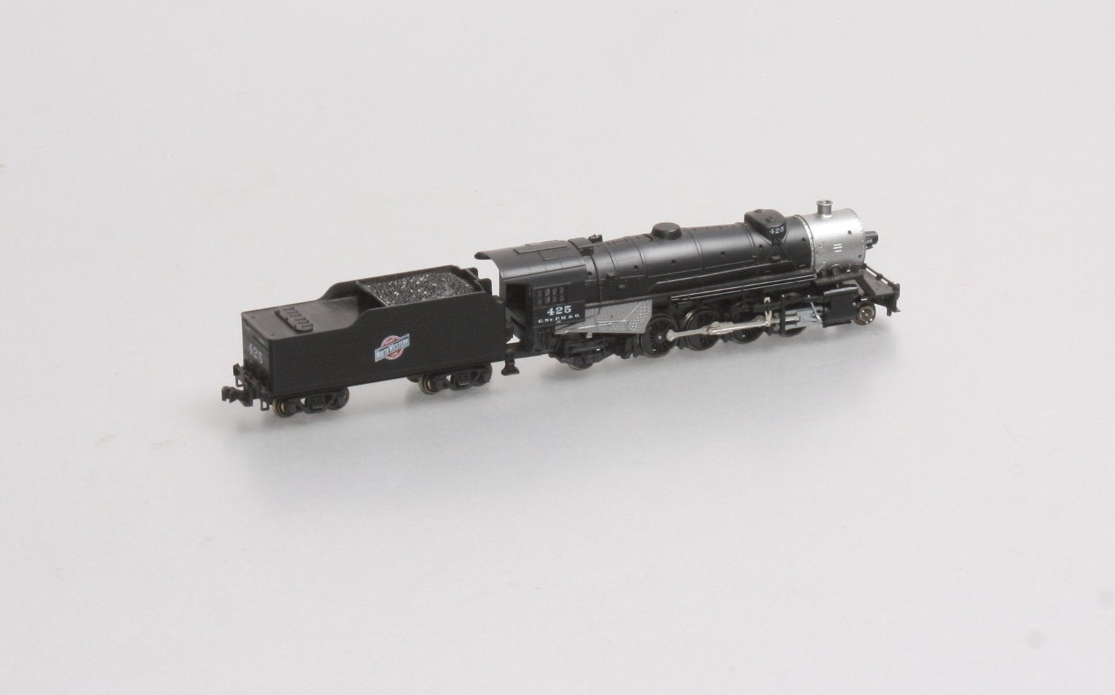 Kato 126-0203 Chicago & North Western 2-8-2 USRA Heavy Mikado Steam w/Tender LN/Box