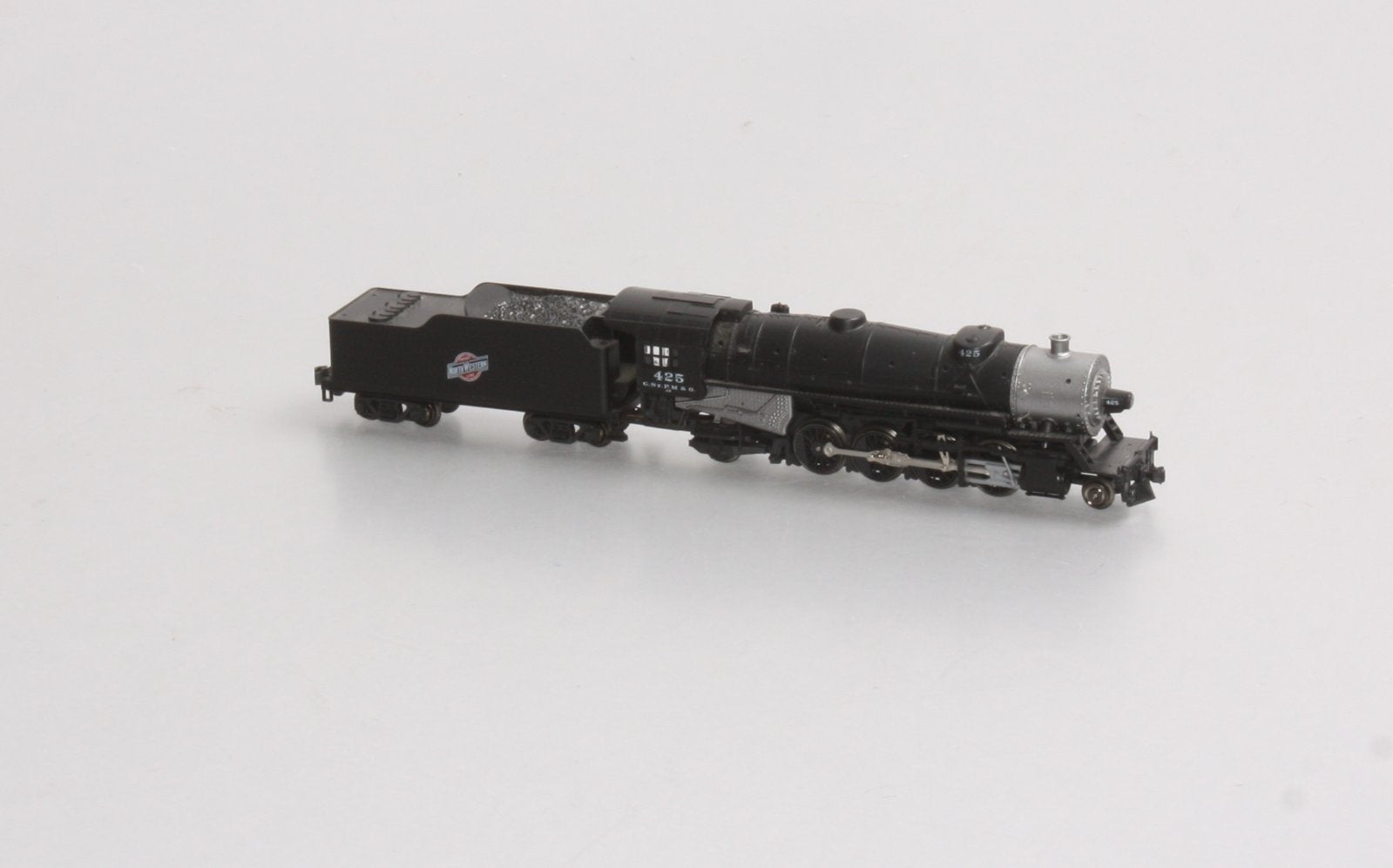 Kato 126-0203 Chicago & North Western 2-8-2 USRA Heavy Mikado Steam w/Tender LN/Box