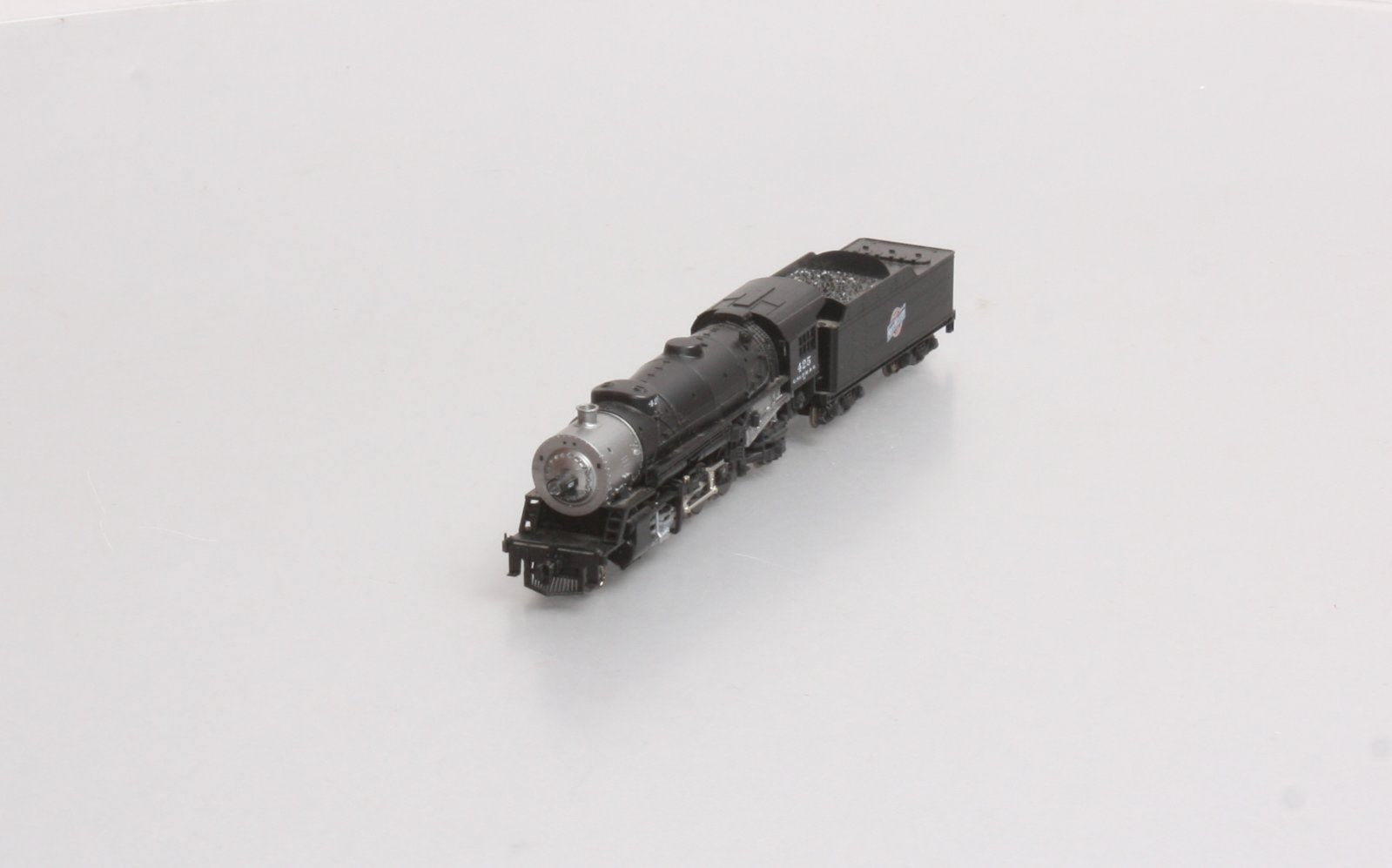 Kato 126-0203 Chicago & North Western 2-8-2 USRA Heavy Mikado Steam w/Tender LN/Box