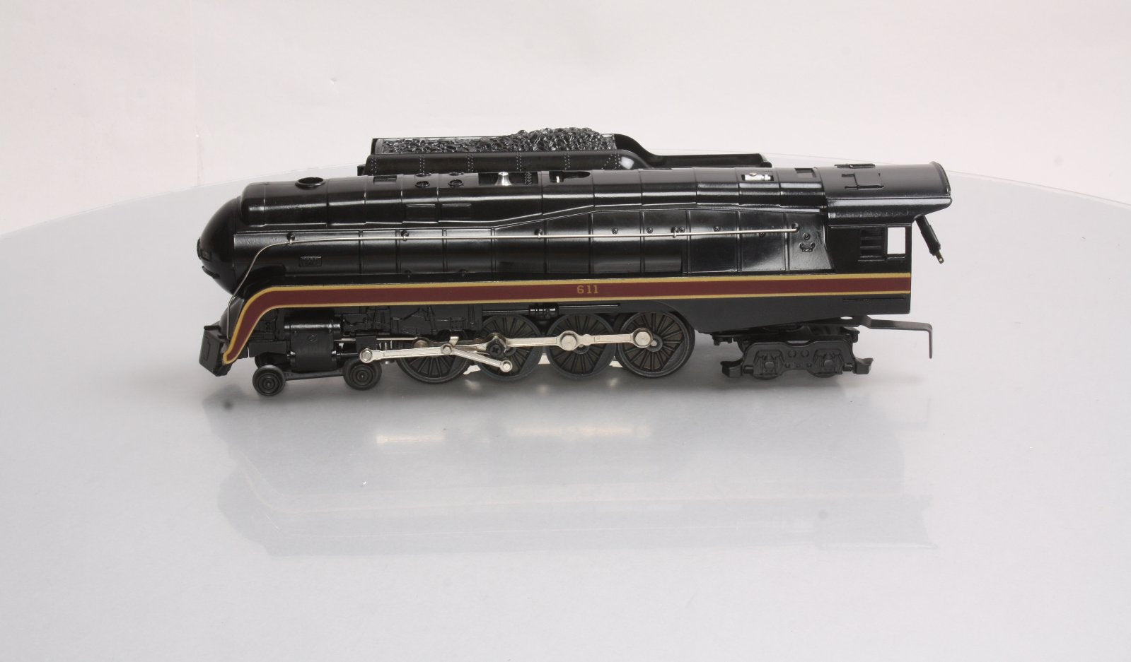 Lionel 6-8100 O Gauge Norfolk & Western 4-8-4 Steam Locomotive & Tender #611 EX/Box