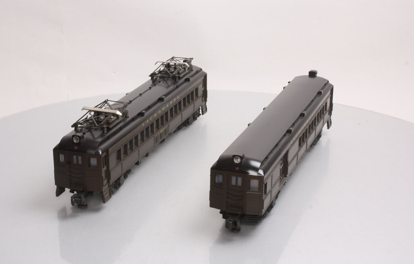 Lionel 6-18305 O Gauge Lackawanna Non-Powered Multiple-Unit Commuter Car Set LN/Box