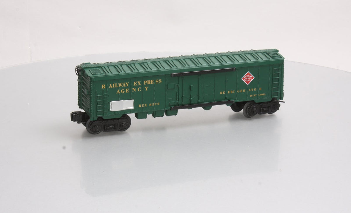 Lionel 6-6572 O-Gauge REA Refrigerator Car #6572 (Reproduction) LN/Box