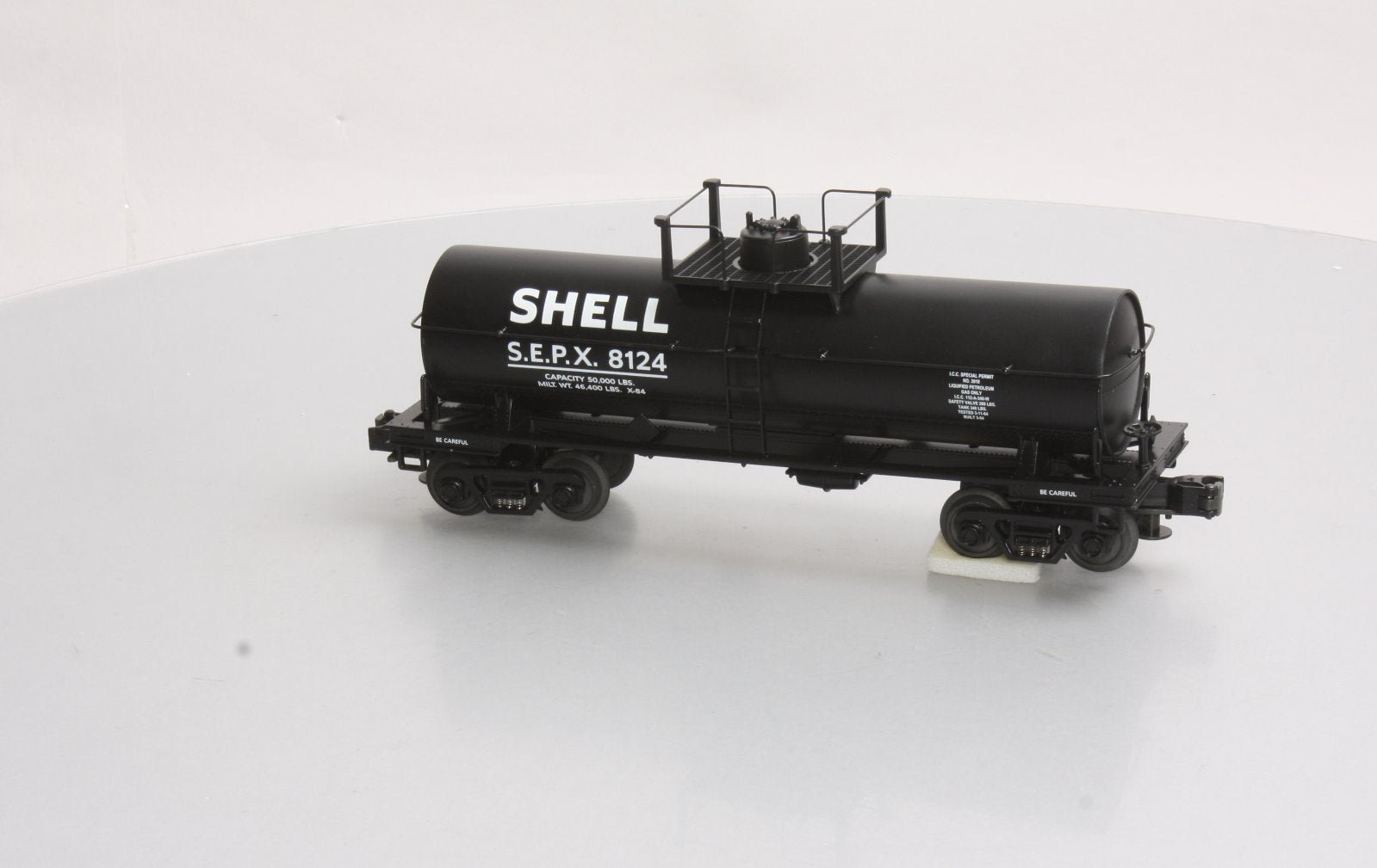 MTH 30-8101 O Gauge Shell Die-Cast Single Dome Tank Car #8124 LN/Box