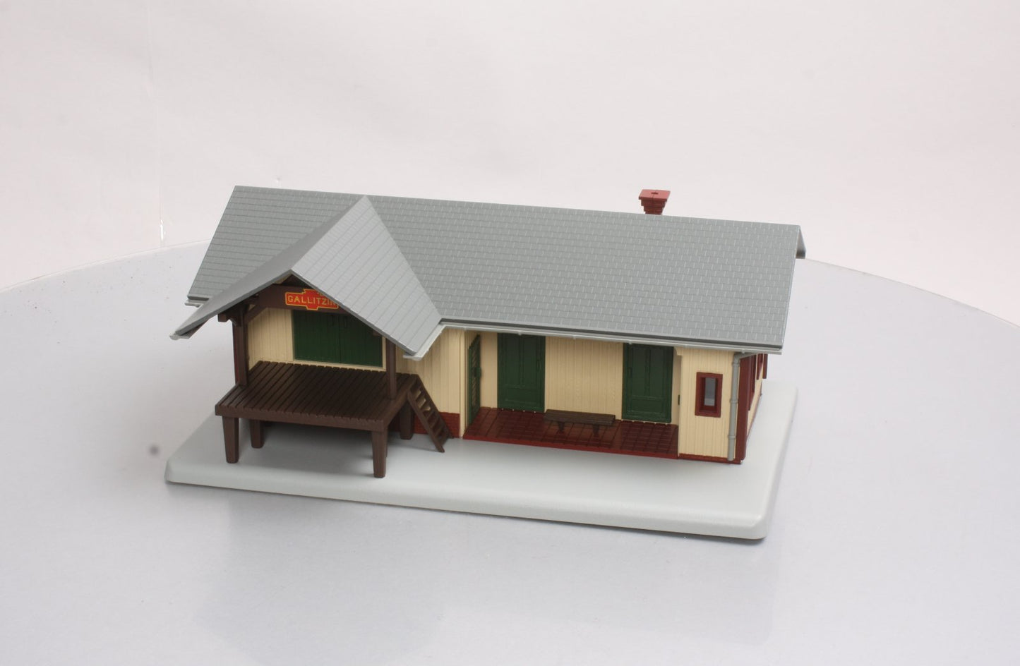 MTH 30-90143 Pennsylvania Train Depot EX/Box