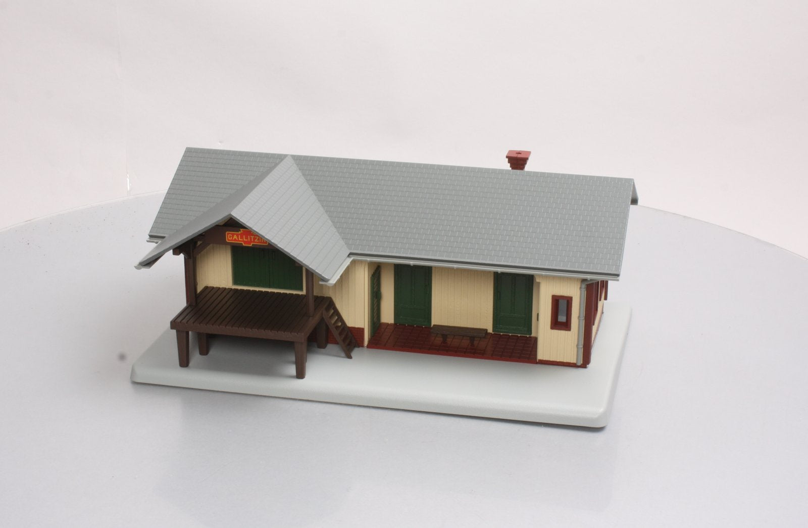 MTH 30-90143 Pennsylvania Train Depot EX/Box